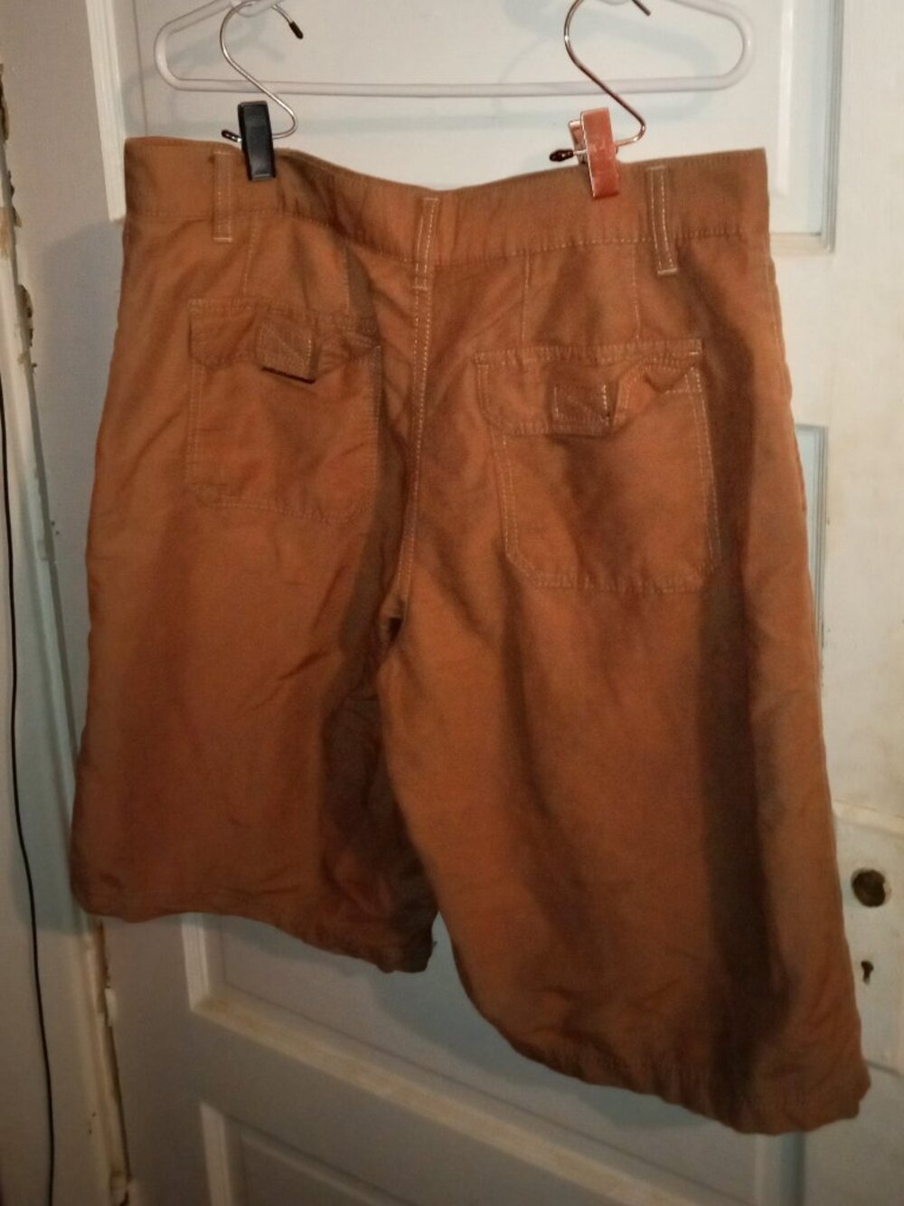 MEN'S KHAKI TAN SHORTS SIZE 36 - Picture 4 of 5